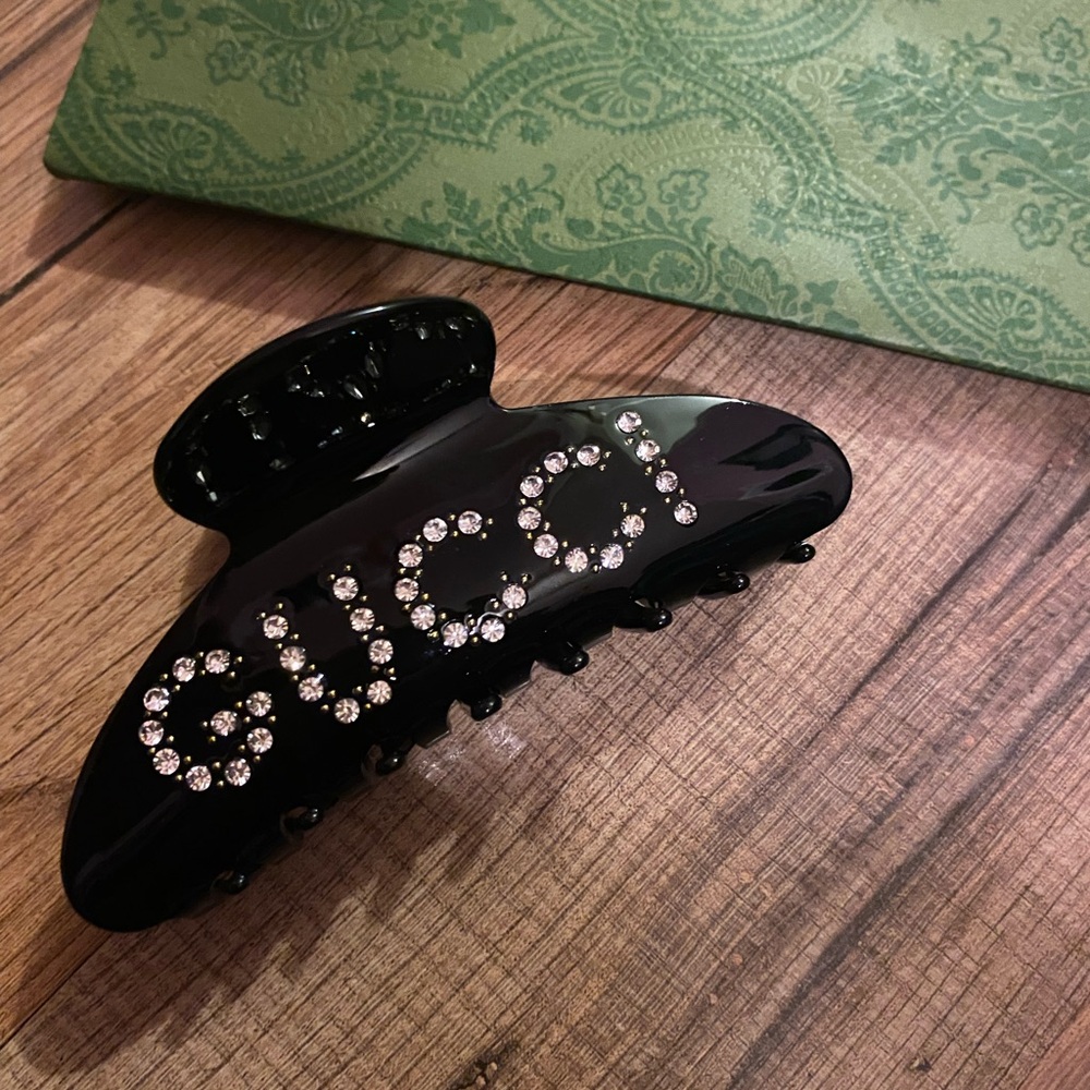 Gucci Glossy Black Hair Clip with Crystal Accents - Picture 2 of 6